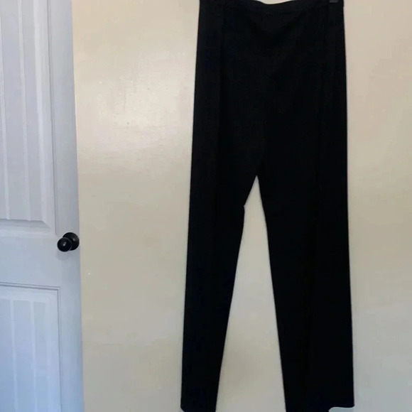 A&K Designs light, flowing black,  wide leg, palazzo pants w front zipper - Picture 3 of 6